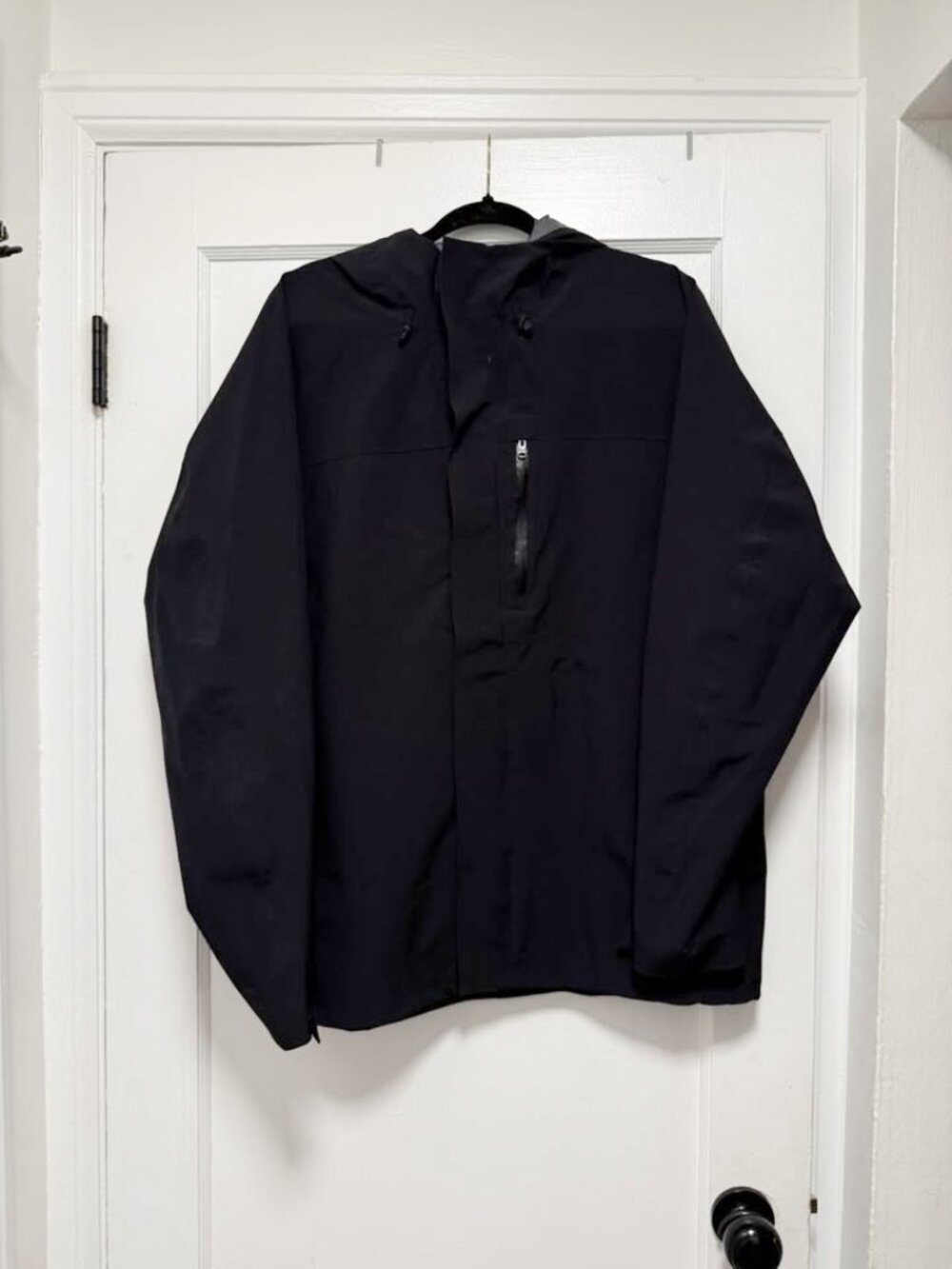 Land’s End Waterproof Jacket men’s Large